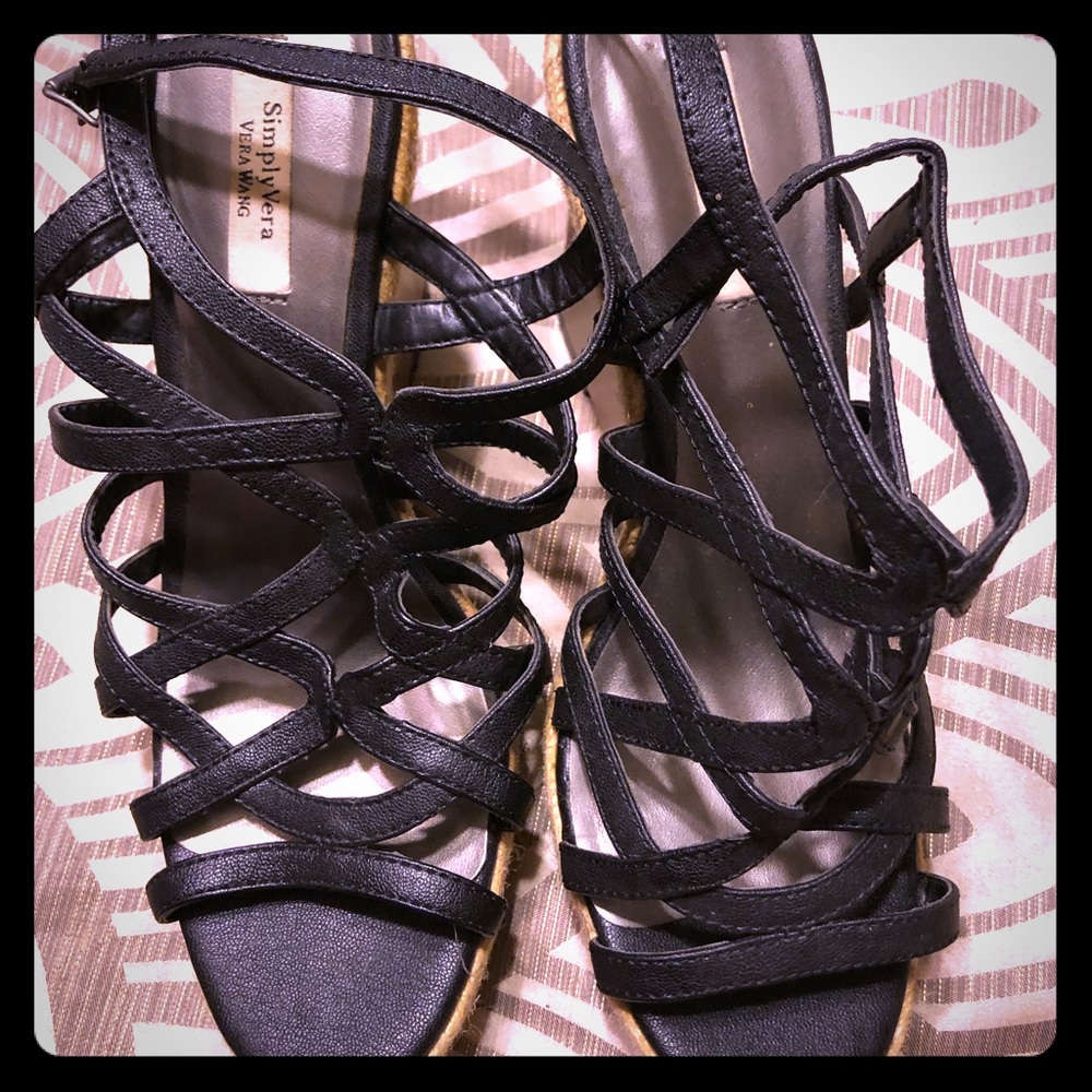 Vera wang wedge only tried on. New never worn out